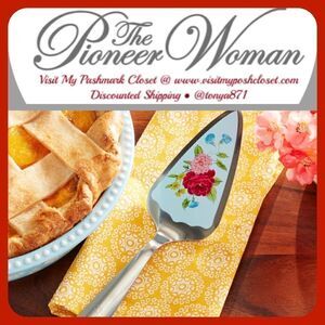 Rare 🦋 New Pioneer Woman Sweet Rose Pie Server